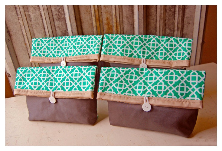 bags and purses: Bridesmaid Clutch Set 4 blue grey gray Pouch Wedding Party Favor Design Your Own Red Blue Black Pouch Make Up tagt team