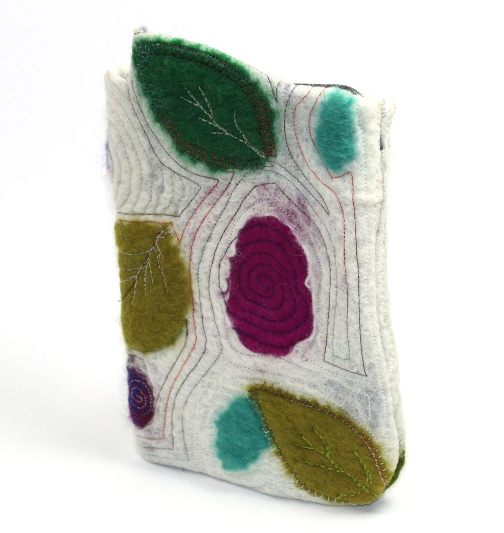 Handmade Kindle 3 Cover Sleeve