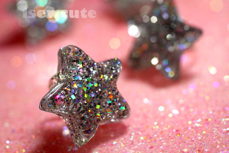 Cast Resin Star Ring - Catch a Falling Star Like a Diamond in the sky - resin silver glitter star adjustable ring - handmade by isewcute