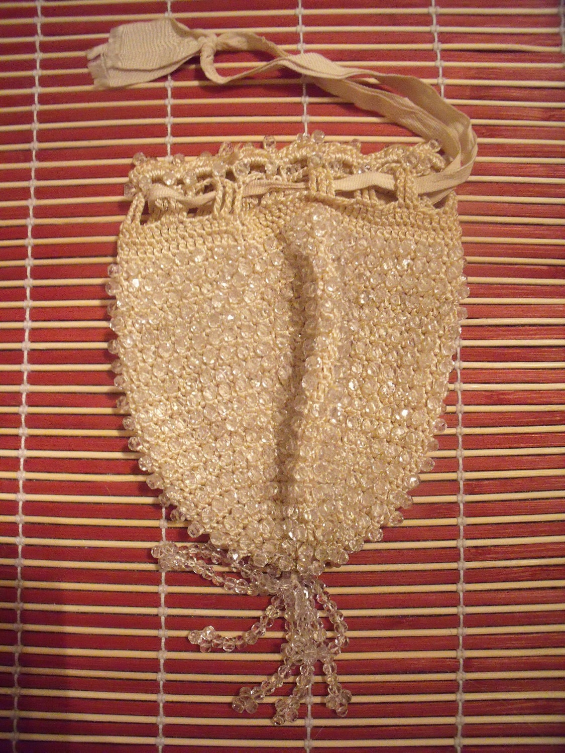 authentic 1920's handbag croched purse with glass beads