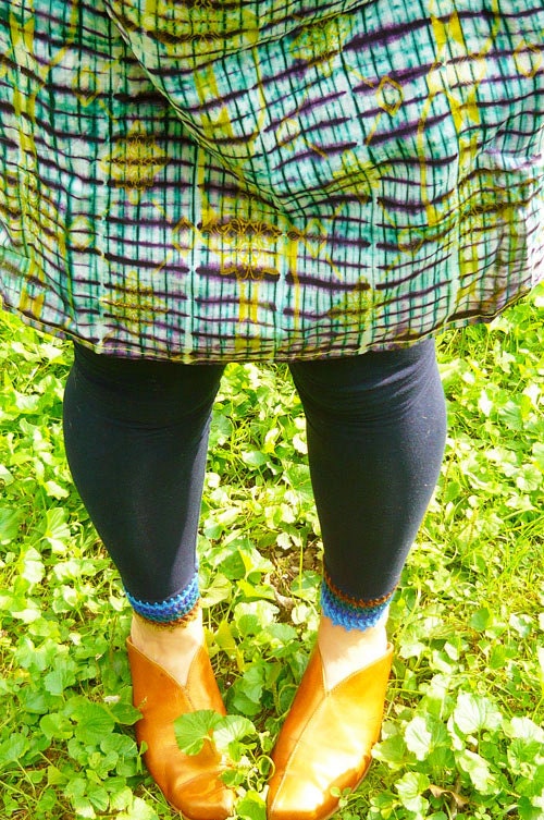 navy blue crochet leggings