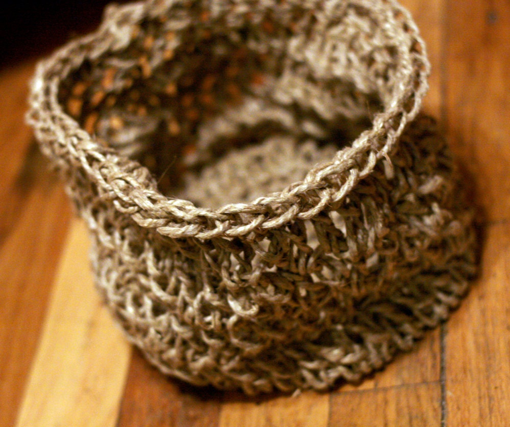 Basket Crochet out of Polished Hemp