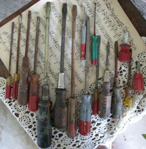 lot of vintage screwdrivers, instant collection
