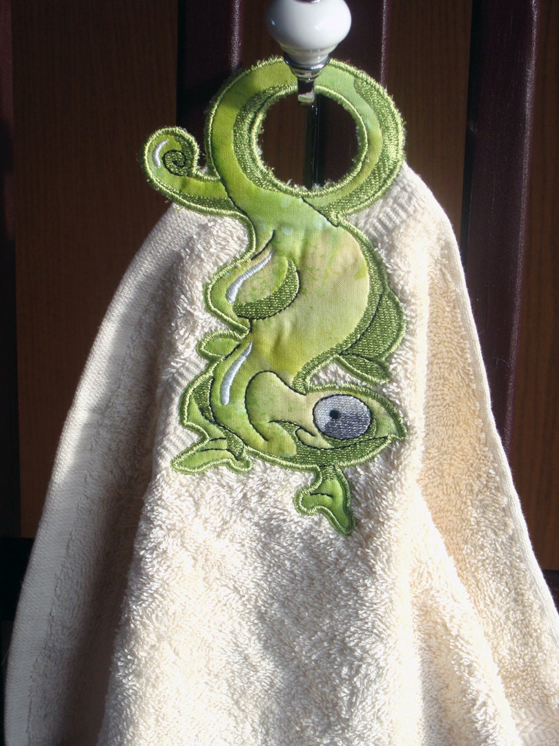 Chameleon Hand Towel
