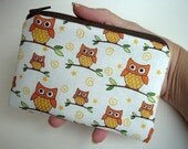 Owls Zipper Pouch Little Gadget Case Coin purse (Padded) -Orange Owls on branches