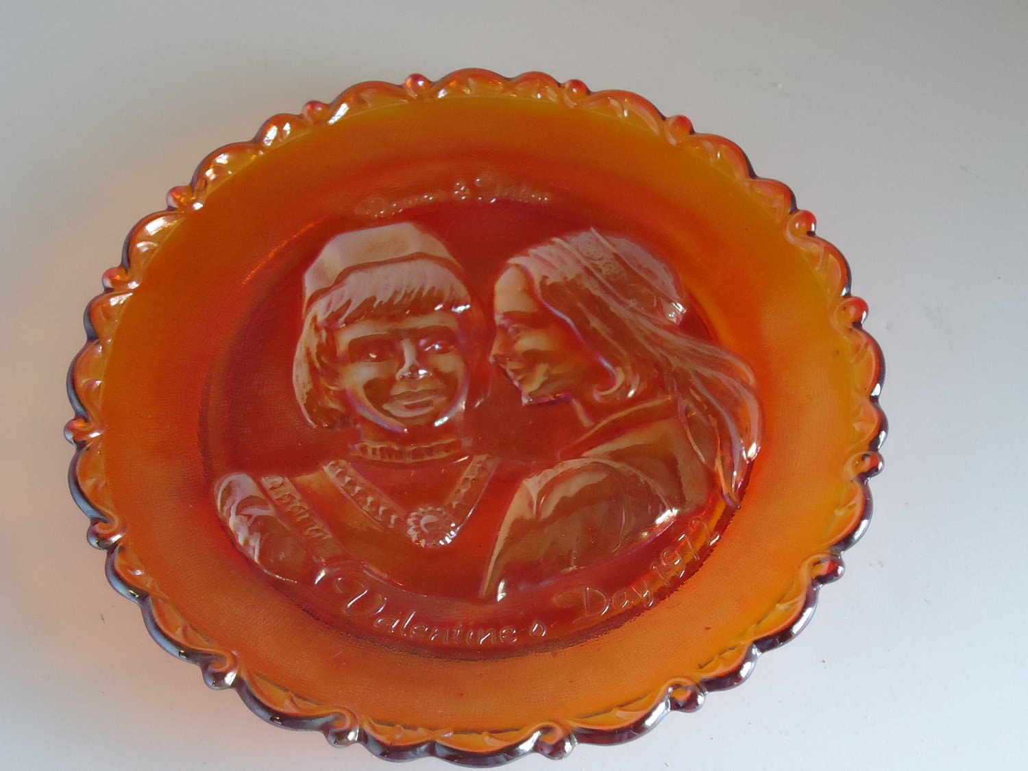 Fenton Romeo & Julet Plate Valentines Day