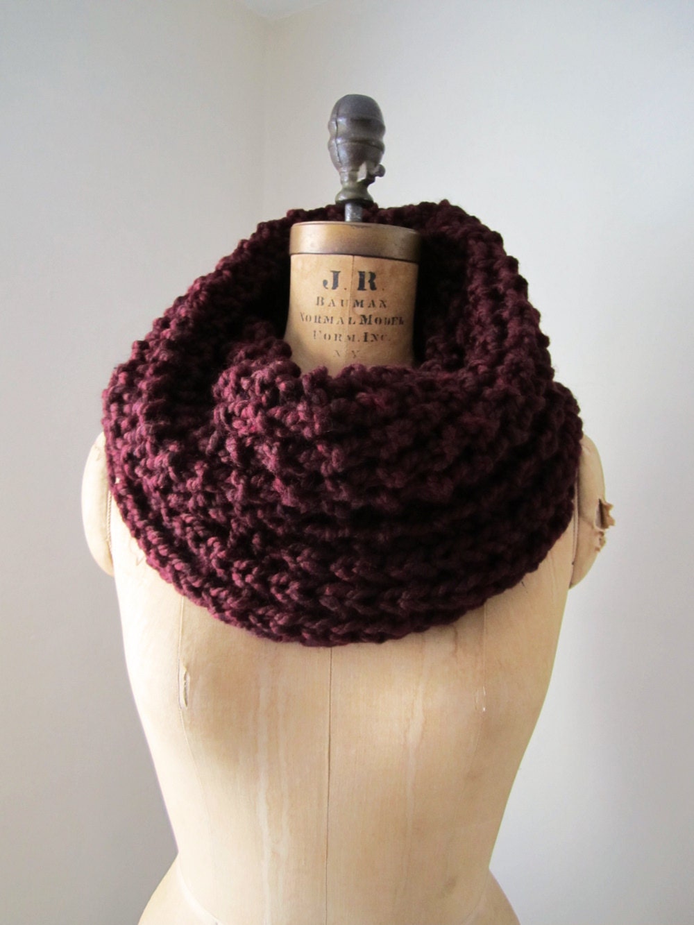 Oversized knit cowl - Burgundy Incognito