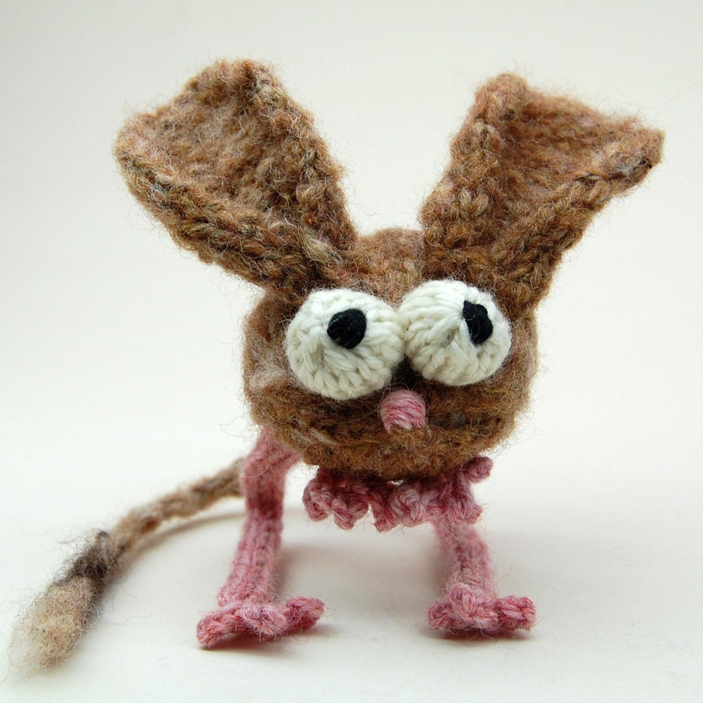 Jumpy Jerboa Amigurumi Plush Toy Knitting Pattern