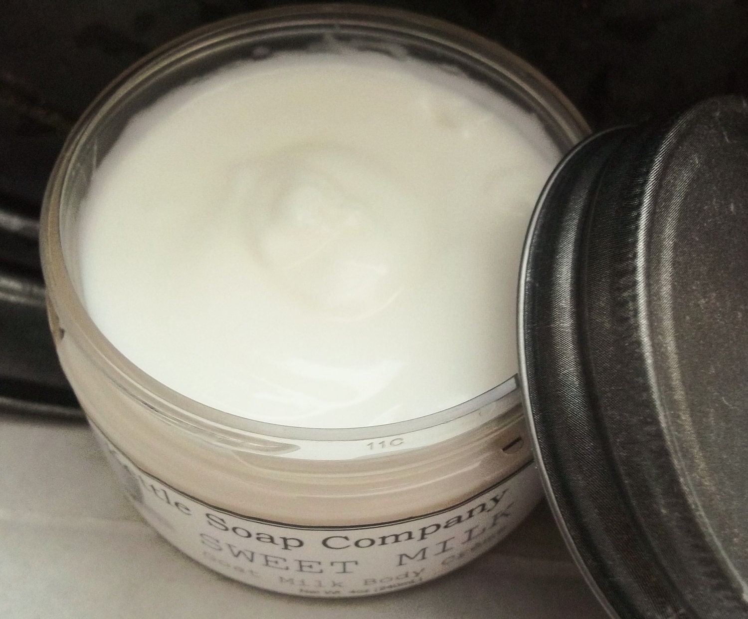 Goat Milk Creme SWEET MILK Body cream ... Black Kettle