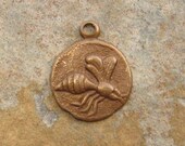 4 Trinity Vintage Patina Tiny Bee Charms -  Trinity Brass Co.  LOW SHIPPING
