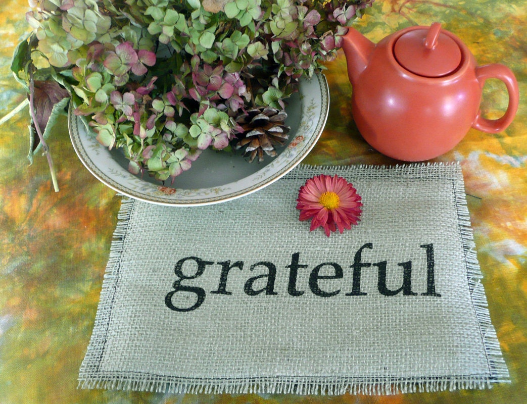 Grateful -Burlap Thanksgiving Table Top Decoration hand printed