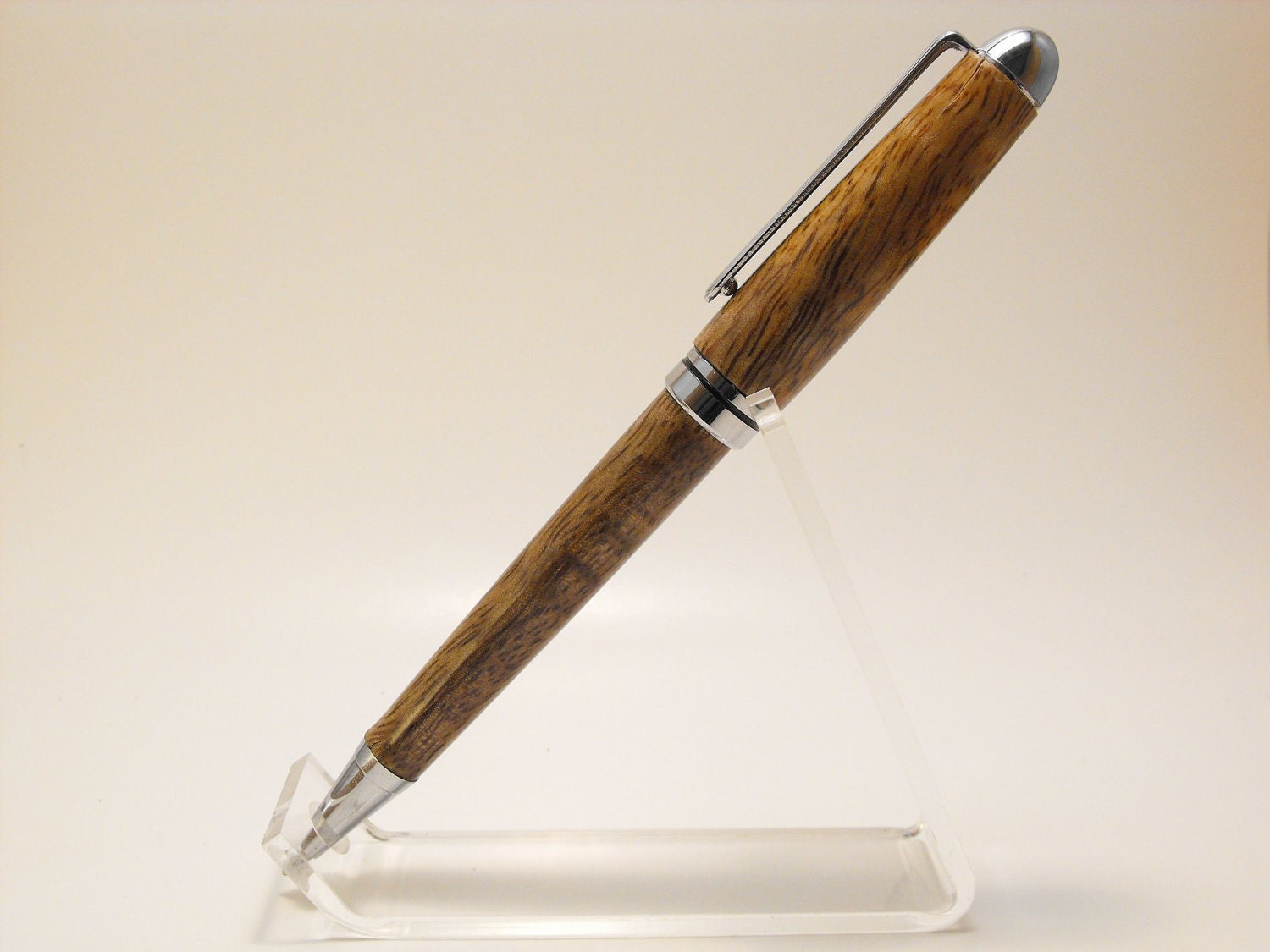 Curly Mango Designer Style Twist Pen Chrome finish