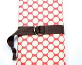 SHORT dpn or circular Knitting Needle Organizer Case - CREAM DOTS on red - 24 brown pockets
