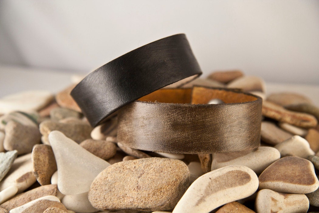 Secret message leather cuff bracelet,  1.25 inch Inside message hidden, personalized, distressed