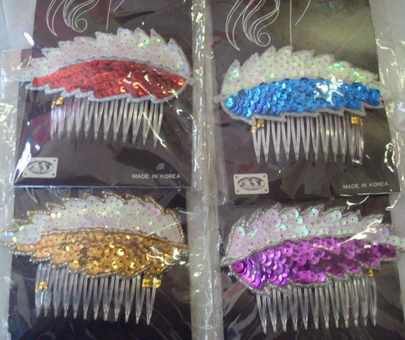 Fabulous Vintage Sequin Feather Hair Comb Fascinator