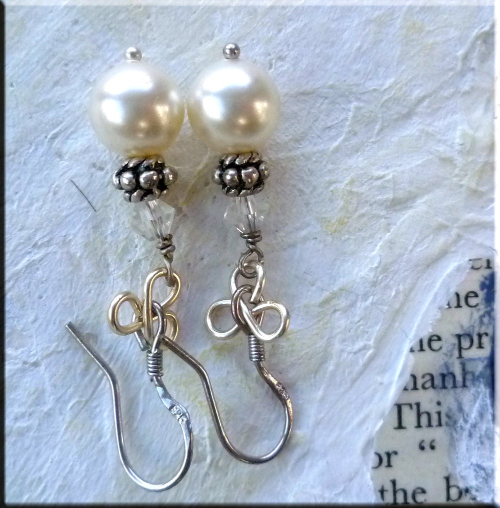 Jewelry Pearl Earrings with swarovski crystals and hand looped wire