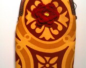 Eyeglass Case with Kisslock Frame in Red and Gold