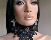 VisCountess Otora : Vampiric Lace Bridal Choker