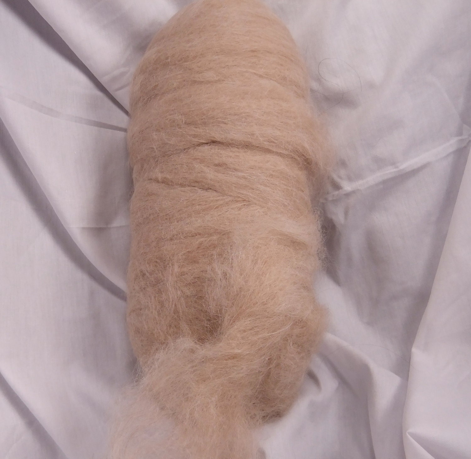 100% Alpaca Roving Beige