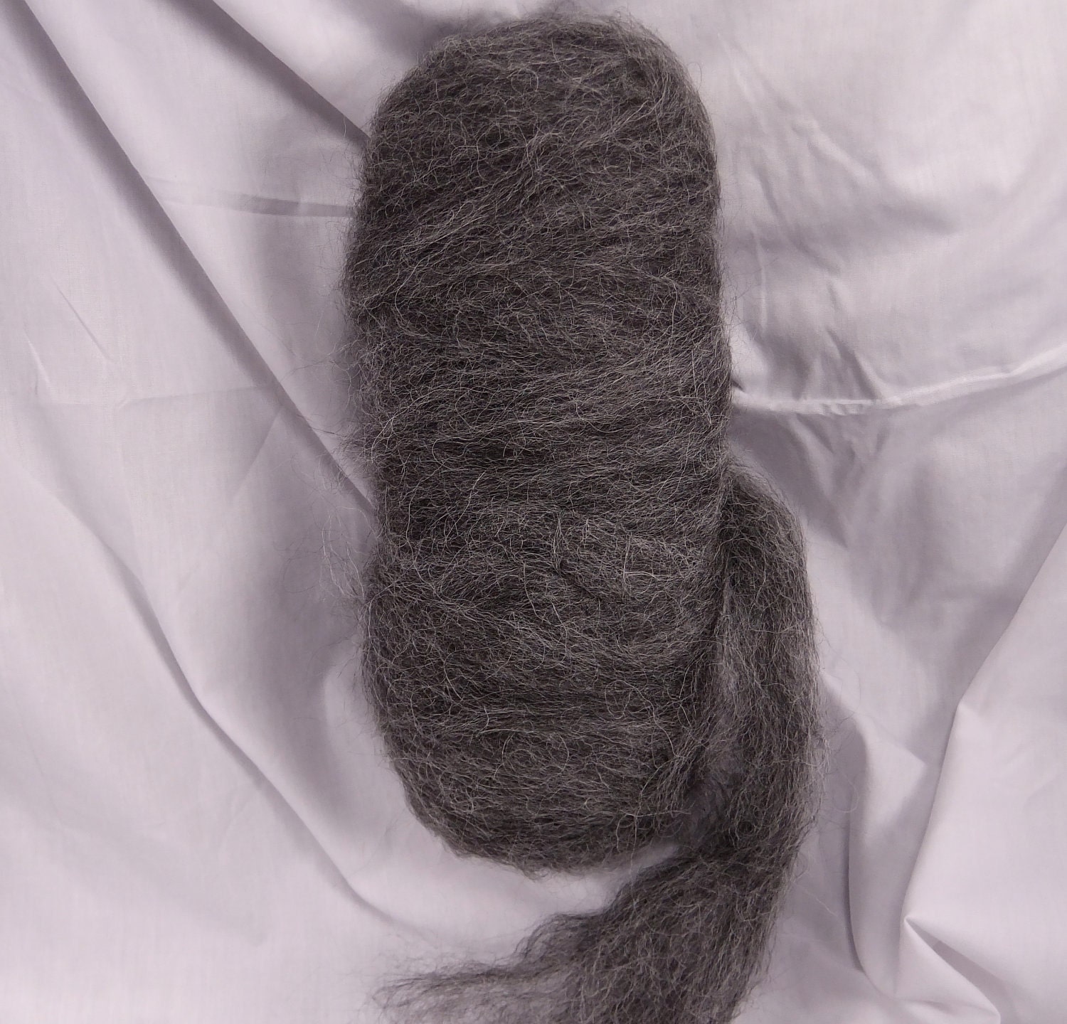 100% Alpaca Roving Gray