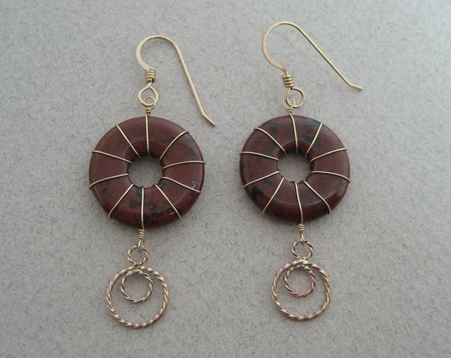 Twisted filigree gemstone doughnut earrings