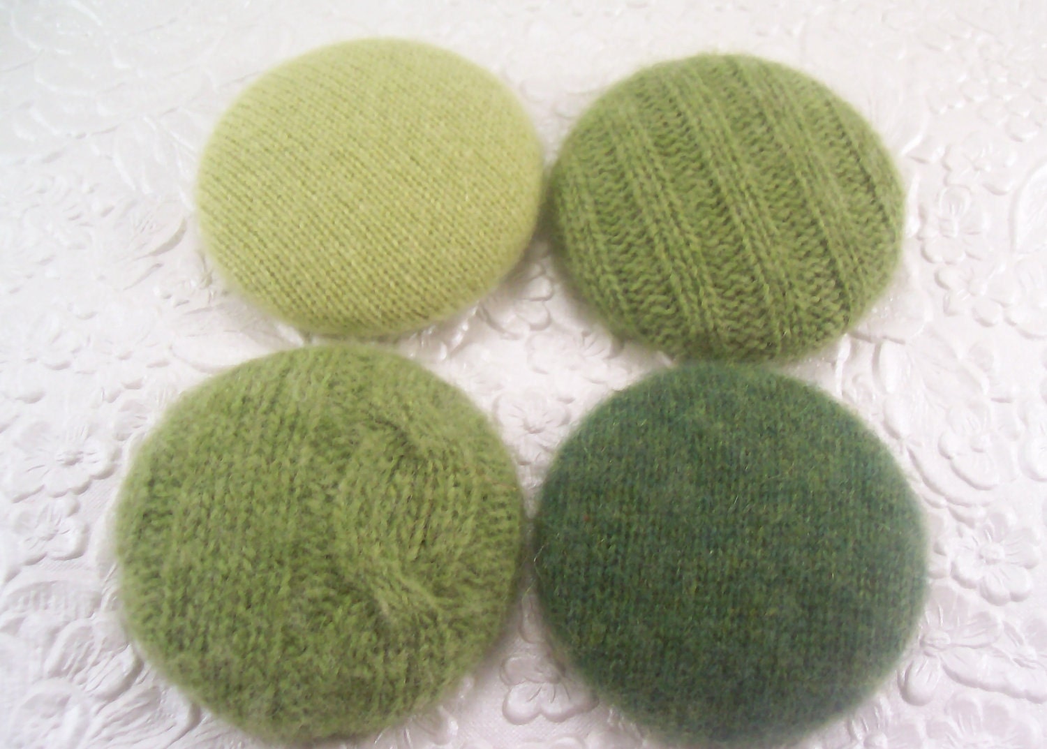 Green combo - 4 cashmere covered buttons - 1 7/8 inches