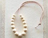50% OFF bubble beaded necklace - light wood - vintage & recycled jewelry