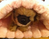 CUDDLE-SACK Pet Bed Dog or Cat 22" x 19" Faux Fur & Mink Faux Fur.