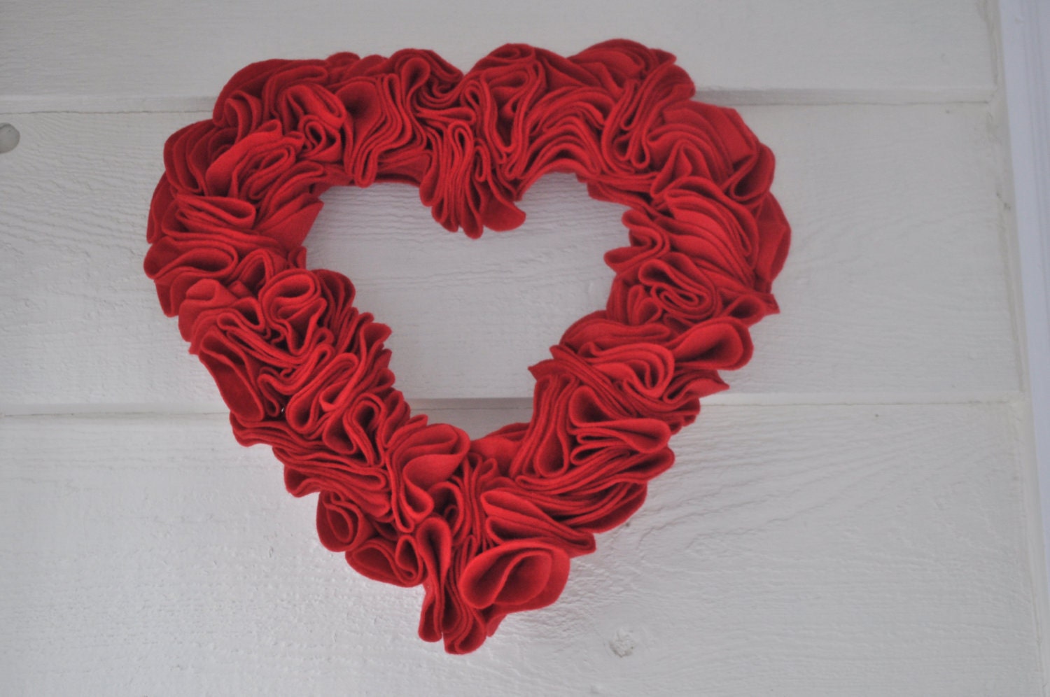 Valentine Heart Wreath Ruffled Felt Red