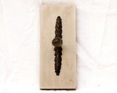 Dainty Hook
