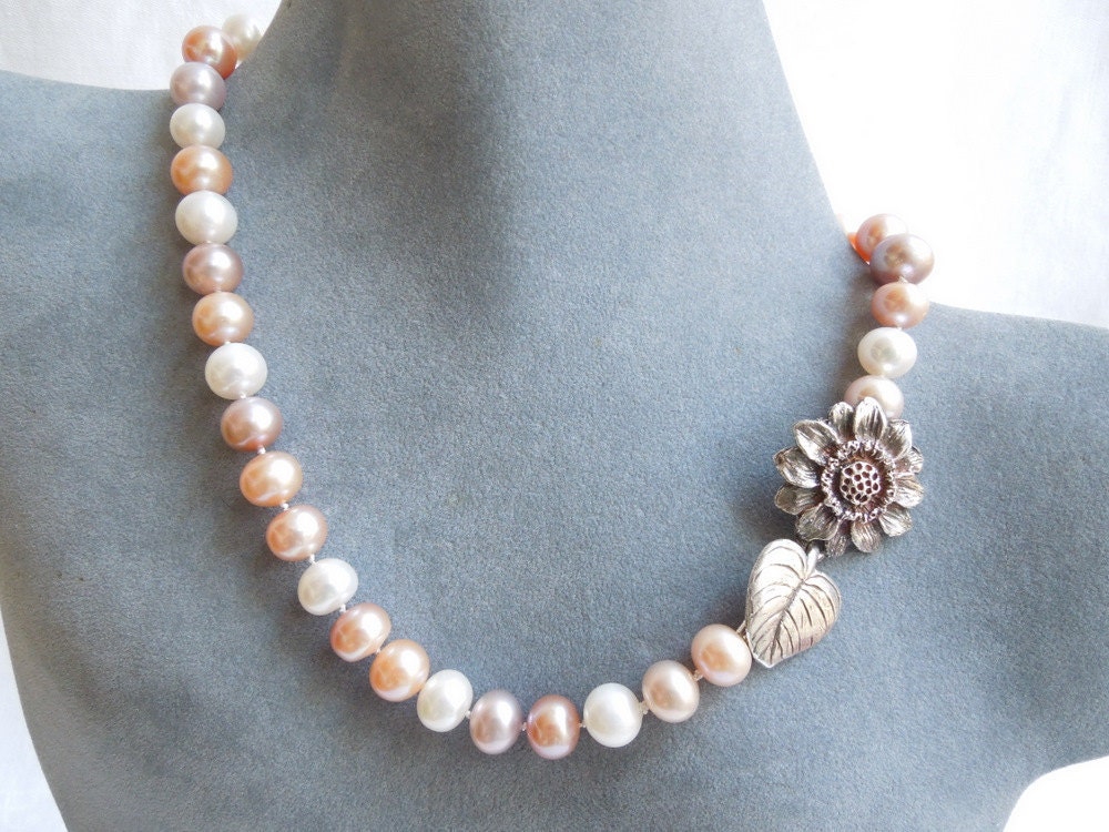Pastel Pearl Necklace: Pink, Peach, Lavender, Flower Clasp - seemomster