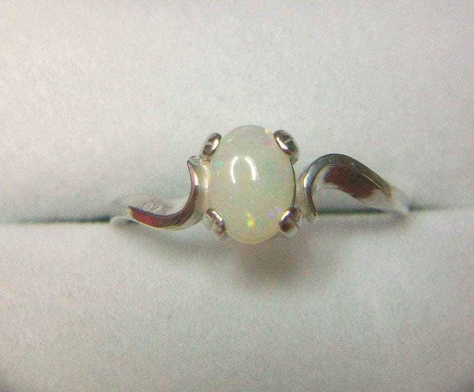 14K White Gold Opal Ring Genuine