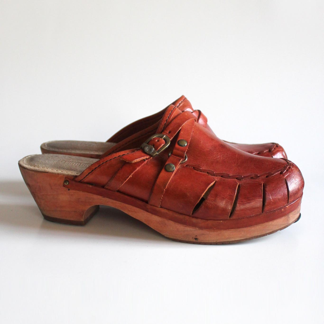 clogs size 9 wood soled shoes. high quality 70s Connie brazil. mahogany leather. slice woven harness.