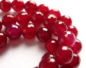 16 Agate 8mm faceted rounds in hot pink - 5 inches