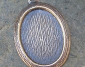 Wood Grain Cameo Setting 18x13 Antiqued Brass Jewelry Findings 1265  - 6 Pcs