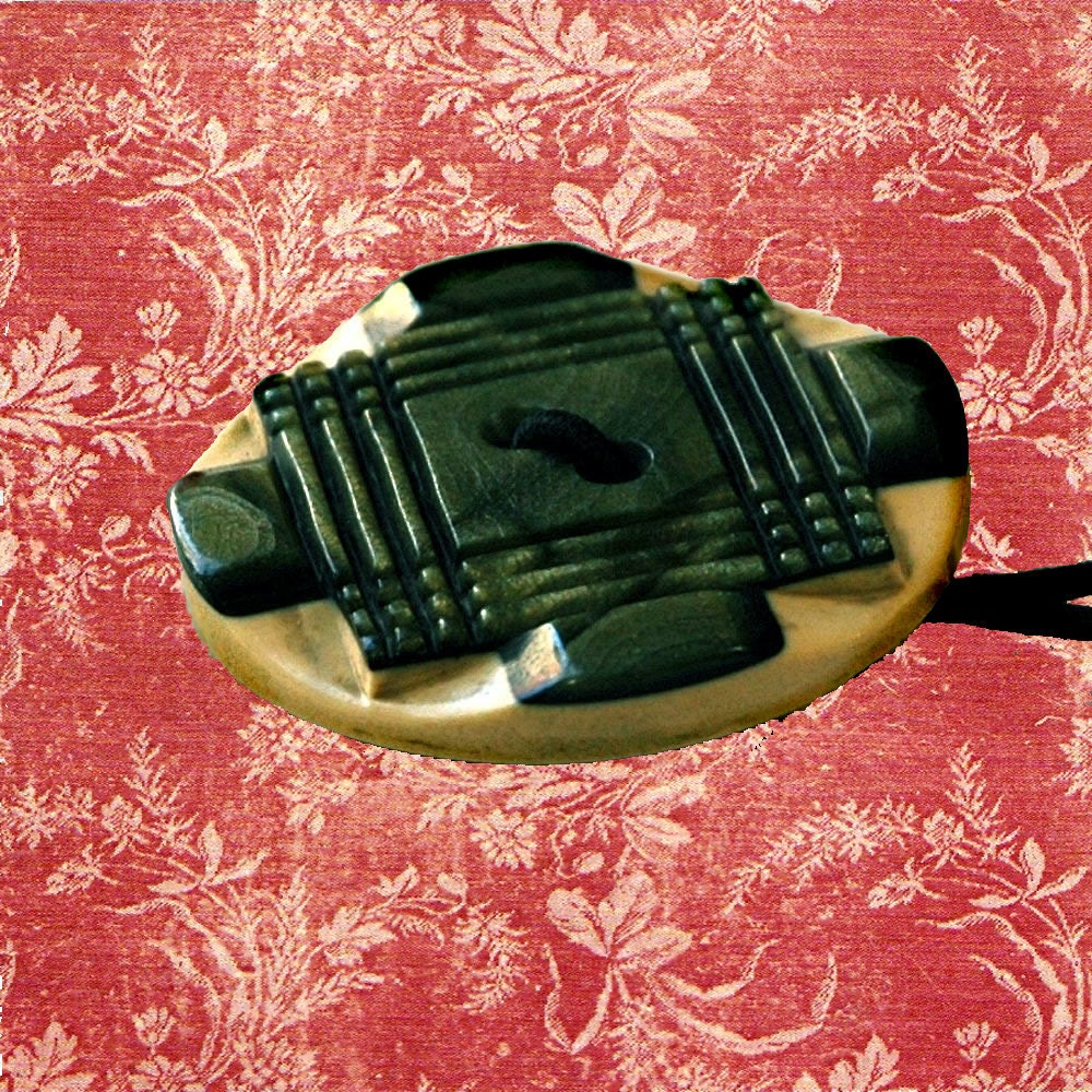 Ponytail Holder  Hair Accessory - Carved Vintage Button, Singlet