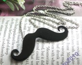 Pretty retro silver black beard necklace pendant jewelry vintage style - Sales