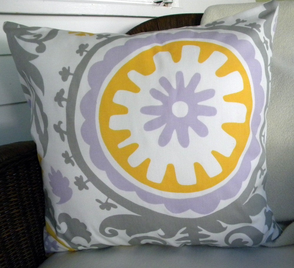 NEW - Decorative Throw Pillow Cover - Suzani Print  - Gray and White - 18 Inches Square