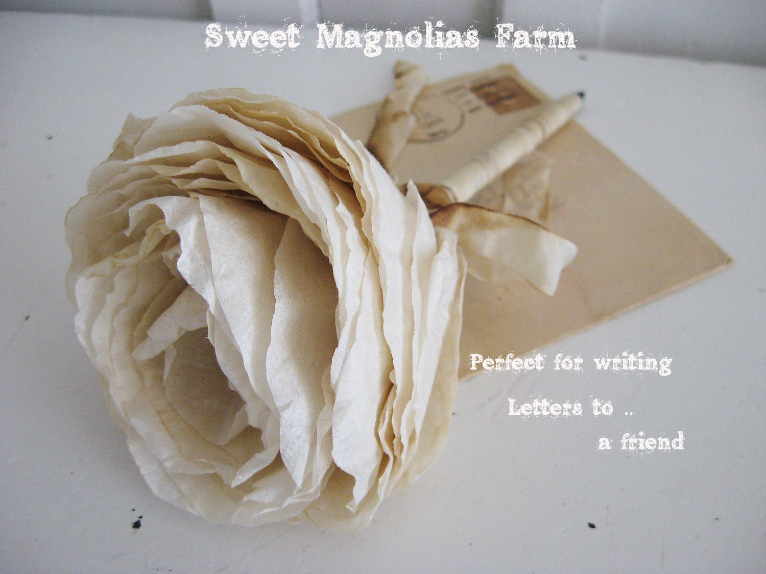 Simply Romantic Paper Rose Writing Pen ..Beautify Your Workspace .. Shop .. Wedding .. Anniversary ..