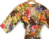 Womens Kimono Style Robe. Dressing Gown.  Wrap. Spring.  Mid Calf Length.