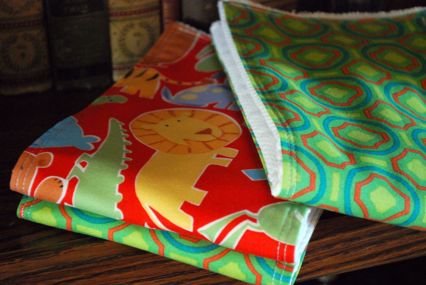 Set of 3 birdseye cotton burp cloths - jungle theme