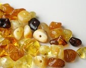 20 pcs - Natural Baltic amber beads, color mix, 7x5x4mm