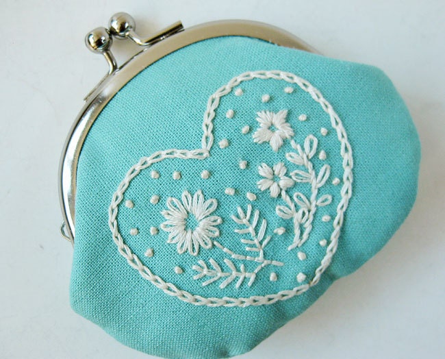 Handmade coin purse - embroidered heart flowers on aqua blue linen