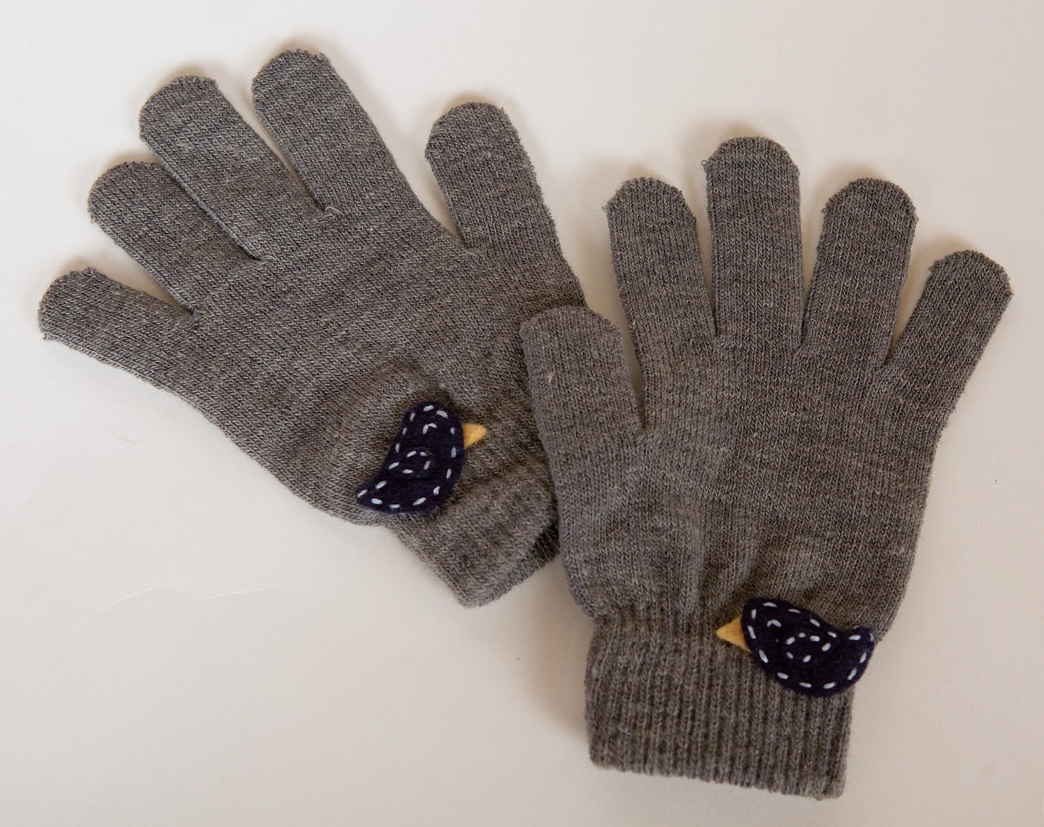 Bird Gloves - Hand-Sewn Felt Sparrow - Heather Gray Knit Gloves (Swallow, Bluebird)