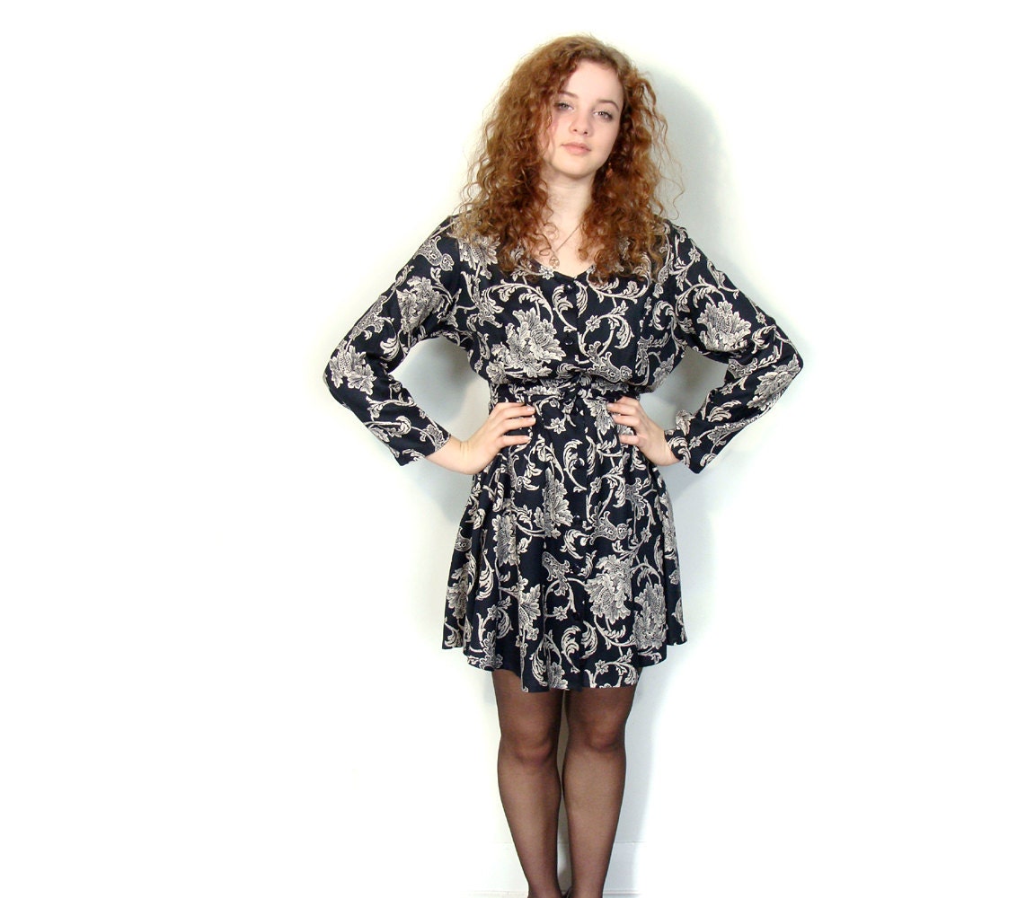 Vintage long sleeve damask print mini dress Medium