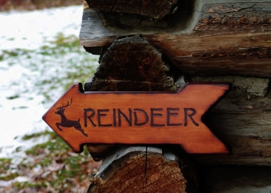 Rustic Christmas Sign Arrow Reindeer Wood Burned Cabin Style Decor