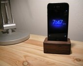 The Block Dock (Walnut)