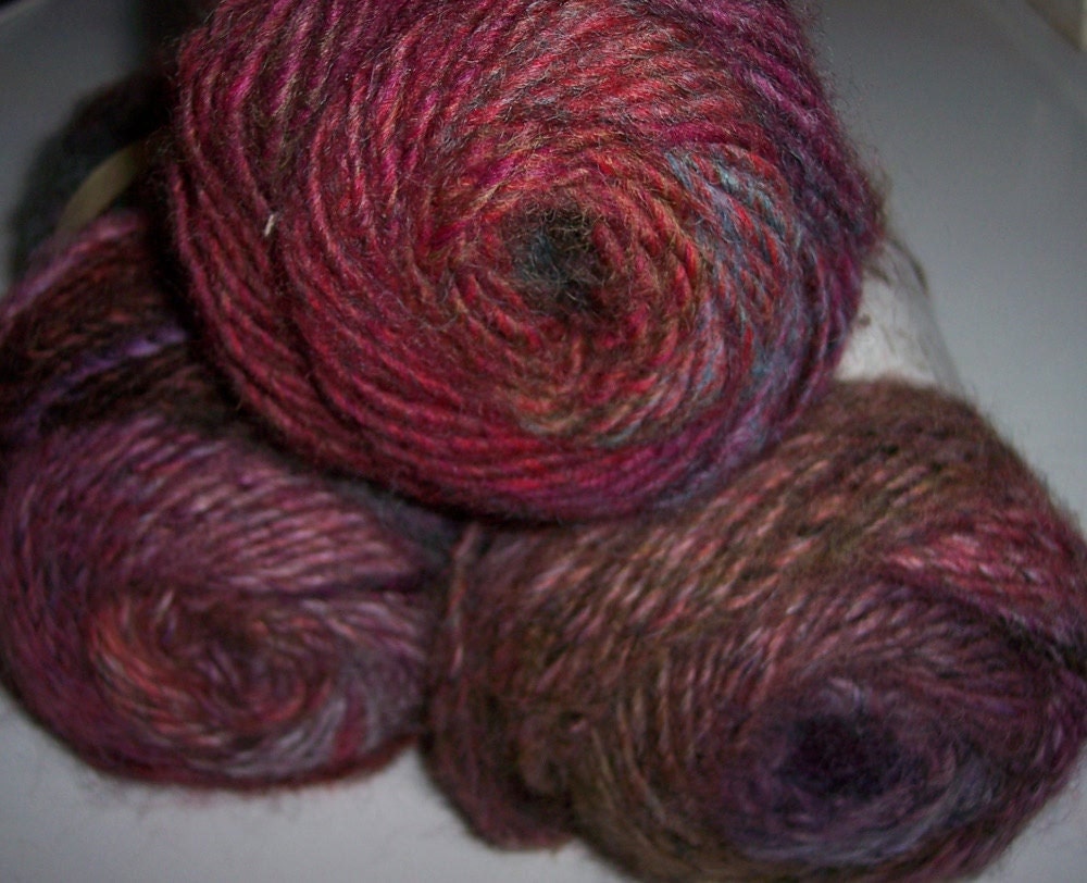 Amazing Violets Lion Brand Yarn,