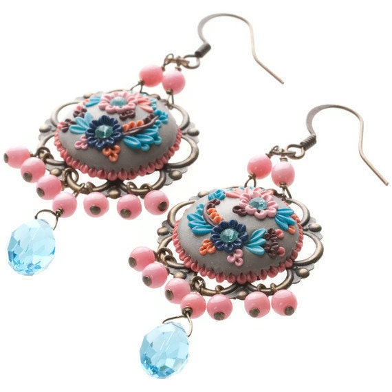 chinese love affair - sweet dangling earrings