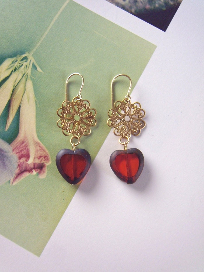 Queen of Hearts Earrings with Red Hearts